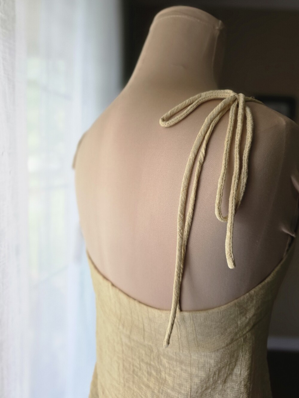 VRG Girl Pale Yellow Tie Front Boho Cami Top - Size Small AU 12 Y2K Baddie Vibes - Picture 5 of 10
